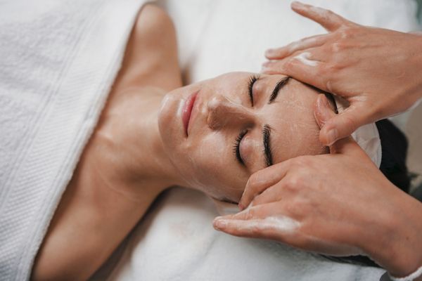 Hydrating Facial